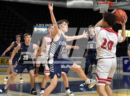 Thumbnail 2 in Kennedy Catholic vs. Olympia photogallery.