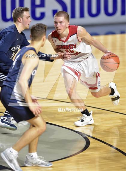 Thumbnail 3 in Kennedy Catholic vs. Olympia photogallery.