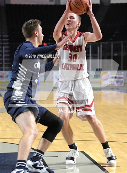 Thumbnail 2 in Kennedy Catholic vs. Olympia photogallery.