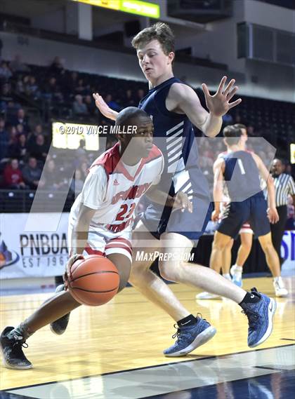 Thumbnail 3 in Kennedy Catholic vs. Olympia photogallery.