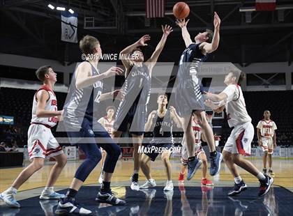 Thumbnail 1 in Kennedy Catholic vs. Olympia photogallery.