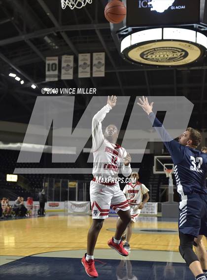 Thumbnail 2 in Kennedy Catholic vs. Olympia photogallery.