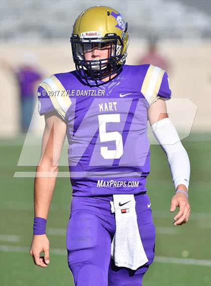 Thumbnail 1 in Windthorst vs. Mart (UIL 2A Division 1 Region 2 Area Playoff) photogallery.