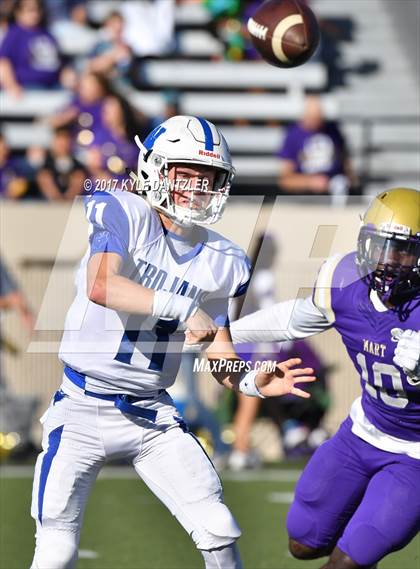 Thumbnail 3 in Windthorst vs. Mart (UIL 2A Division 1 Region 2 Area Playoff) photogallery.