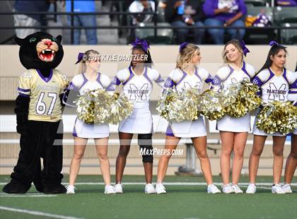 Thumbnail 2 in Windthorst vs. Mart (UIL 2A Division 1 Region 2 Area Playoff) photogallery.