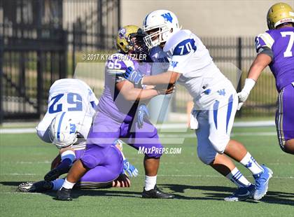 Thumbnail 2 in Windthorst vs. Mart (UIL 2A Division 1 Region 2 Area Playoff) photogallery.