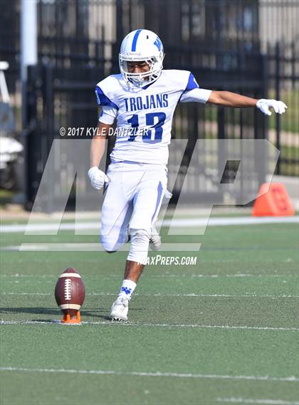 Thumbnail 3 in Windthorst vs. Mart (UIL 2A Division 1 Region 2 Area Playoff) photogallery.