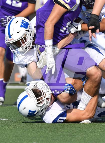 Thumbnail 2 in Windthorst vs. Mart (UIL 2A Division 1 Region 2 Area Playoff) photogallery.