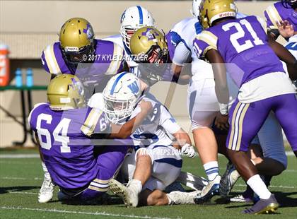 Thumbnail 2 in Windthorst vs. Mart (UIL 2A Division 1 Region 2 Area Playoff) photogallery.