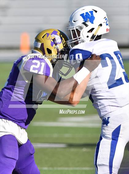 Thumbnail 3 in Windthorst vs. Mart (UIL 2A Division 1 Region 2 Area Playoff) photogallery.