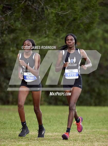 Thumbnail 1 in Gateway Conference Championship photogallery.