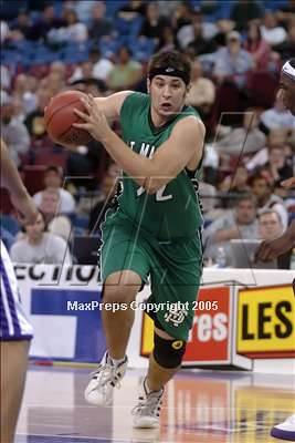 Thumbnail 3 in St. Mary's vs Sacramento (D3 Sec. Final)#1 photogallery.