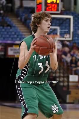 Thumbnail 2 in St. Mary's vs Sacramento (D3 Sec. Final)#1 photogallery.