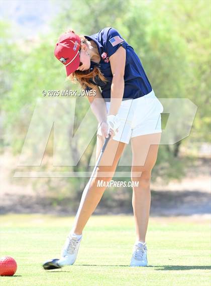 Thumbnail 1 in AIA Division III Championship photogallery.