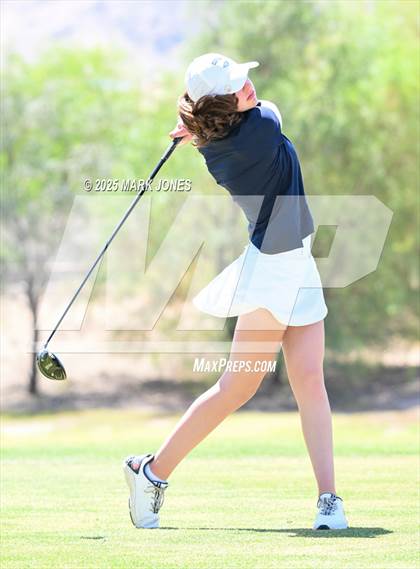 Thumbnail 2 in AIA Division III Championship photogallery.