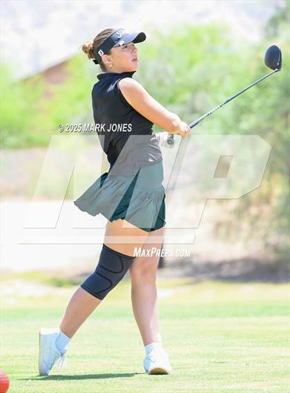 Thumbnail 3 in AIA Division III Championship photogallery.