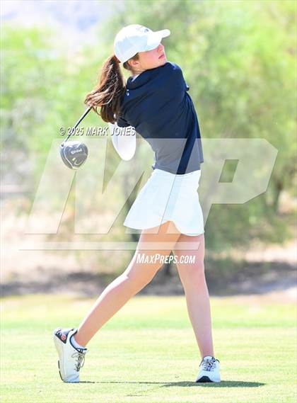 Thumbnail 3 in AIA Division III Championship photogallery.