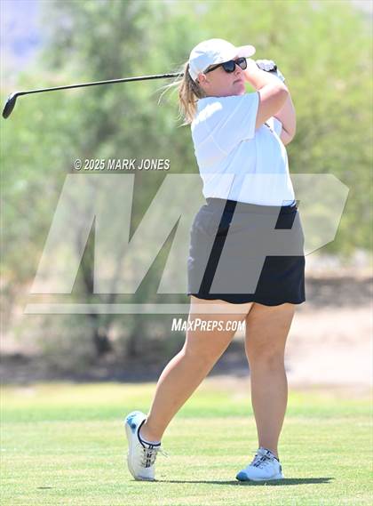 Thumbnail 3 in AIA Division III Championship photogallery.