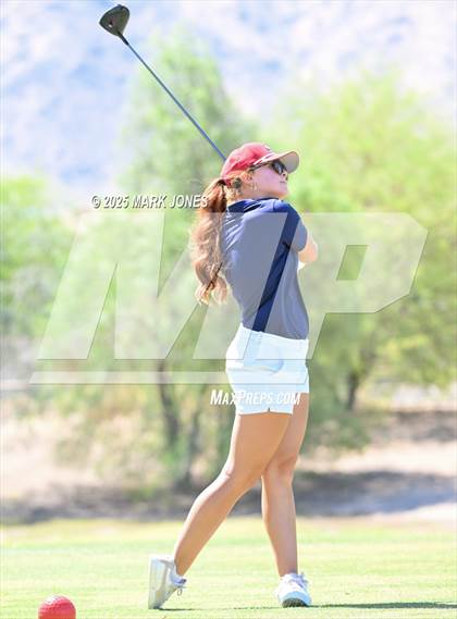 Thumbnail 2 in AIA Division III Championship photogallery.