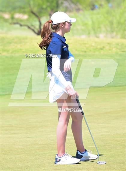 Thumbnail 3 in AIA Division III Championship photogallery.