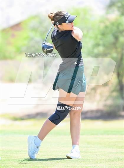 Thumbnail 2 in AIA Division III Championship photogallery.