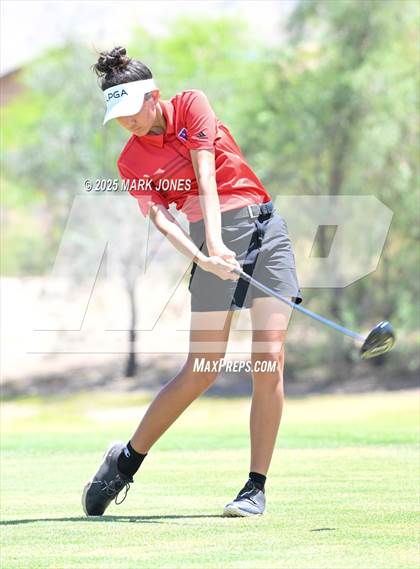 Thumbnail 3 in AIA Division III Championship photogallery.
