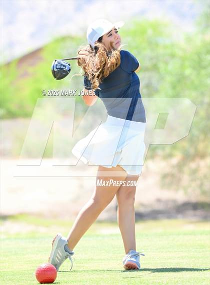 Thumbnail 2 in AIA Division III Championship photogallery.