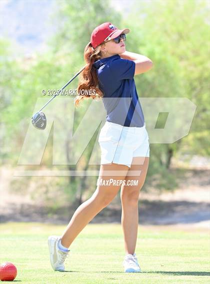 Thumbnail 3 in AIA Division III Championship photogallery.