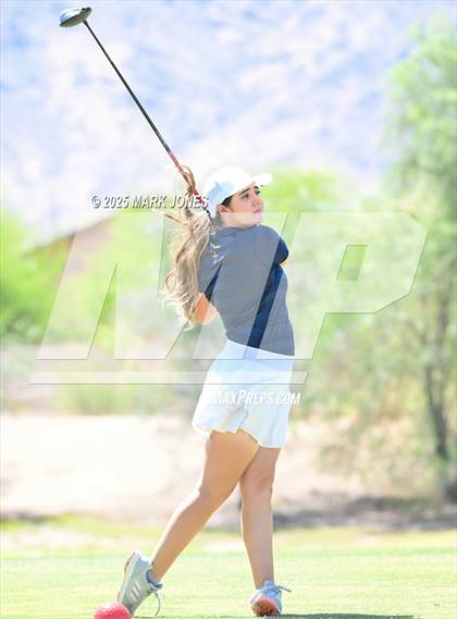 Thumbnail 3 in AIA Division III Championship photogallery.