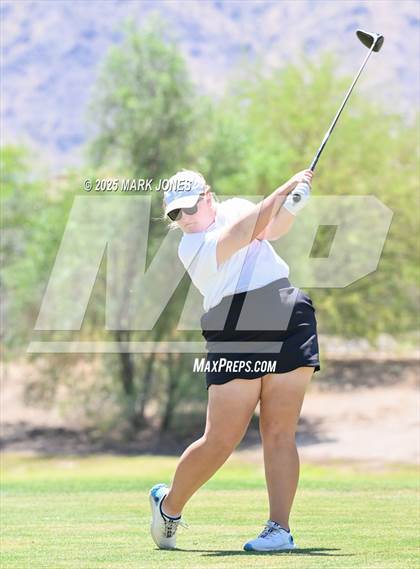 Thumbnail 2 in AIA Division III Championship photogallery.