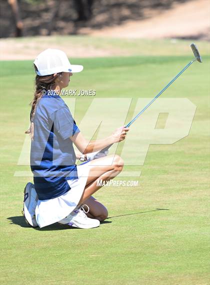 Thumbnail 1 in AIA Division III Championship photogallery.