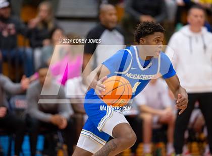 Thumbnail 3 in McEachern vs Milton (Nike Elite HS Showcase GA) photogallery.