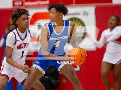 Thumbnail 3 in McEachern vs Milton (Nike Elite HS Showcase GA) photogallery.