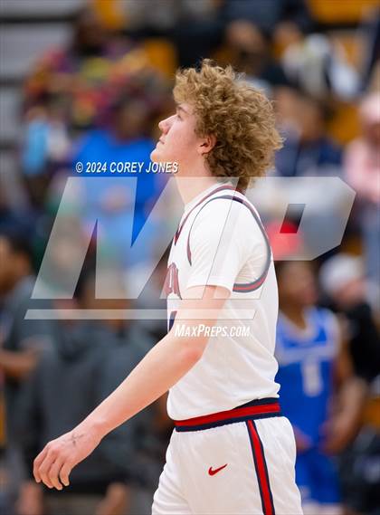 Thumbnail 1 in McEachern vs Milton (Nike Elite HS Showcase GA) photogallery.