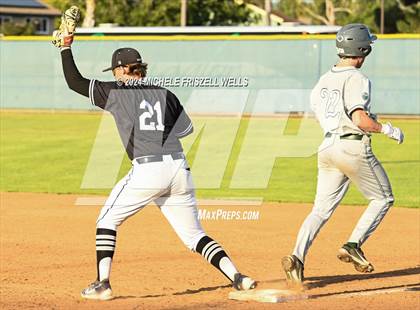 Thumbnail 3 in Madison vs Ida B Wells (73rd Lion's Tournament) photogallery.