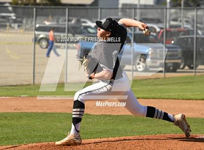 Thumbnail 3 in Madison vs Ida B Wells (73rd Lion's Tournament) photogallery.