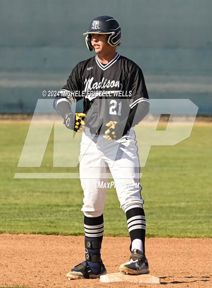 Thumbnail 3 in Madison vs Ida B Wells (73rd Lion's Tournament) photogallery.