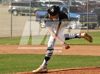 Thumbnail 2 in Madison vs Ida B Wells (73rd Lion's Tournament) photogallery.