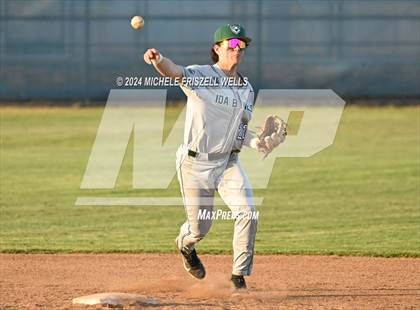 Thumbnail 3 in Madison vs Ida B Wells (73rd Lion's Tournament) photogallery.