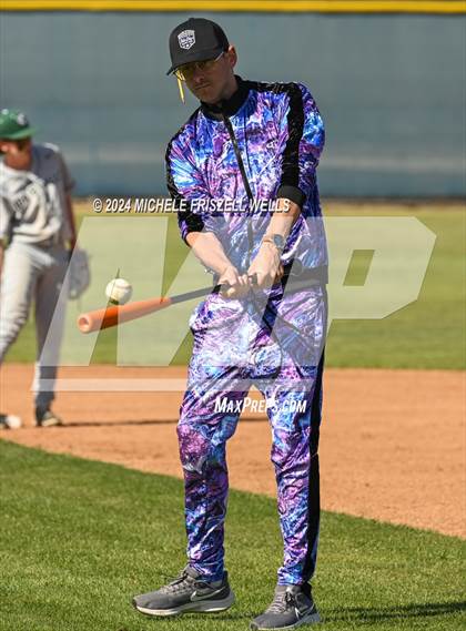 Thumbnail 2 in Madison vs Ida B Wells (73rd Lion's Tournament) photogallery.