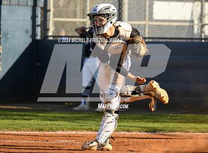 Thumbnail 2 in Madison vs Ida B Wells (73rd Lion's Tournament) photogallery.
