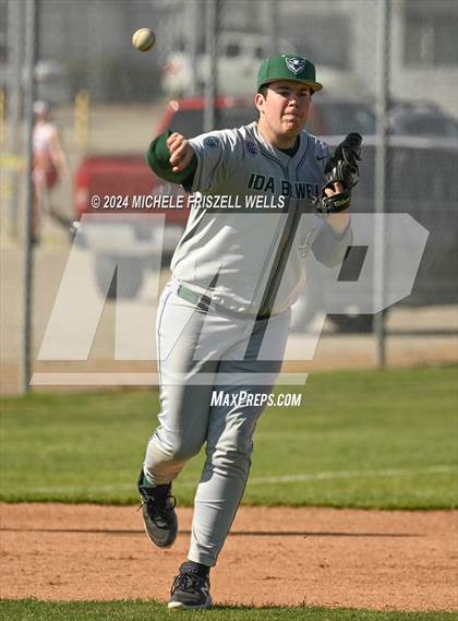 Thumbnail 3 in Madison vs Ida B Wells (73rd Lion's Tournament) photogallery.
