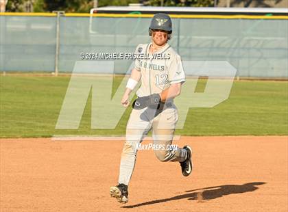 Thumbnail 3 in Madison vs Ida B Wells (73rd Lion's Tournament) photogallery.