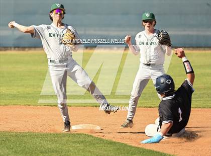 Thumbnail 3 in Madison vs Ida B Wells (73rd Lion's Tournament) photogallery.