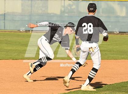 Thumbnail 3 in Madison vs Ida B Wells (73rd Lion's Tournament) photogallery.