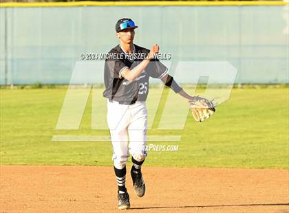 Thumbnail 2 in Madison vs Ida B Wells (73rd Lion's Tournament) photogallery.