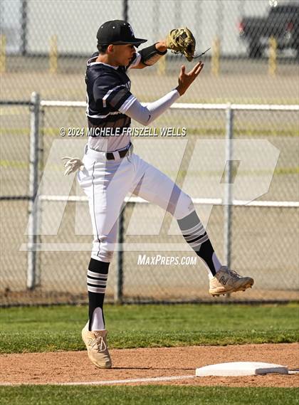 Thumbnail 1 in Madison vs Ida B Wells (73rd Lion's Tournament) photogallery.