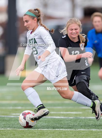 Thumbnail 1 in Mountain Vista vs. Grand Junction (CHSAA 5A 1st Round) photogallery.