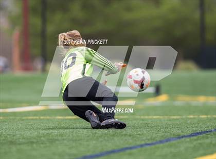 Thumbnail 3 in Mountain Vista vs. Grand Junction (CHSAA 5A 1st Round) photogallery.