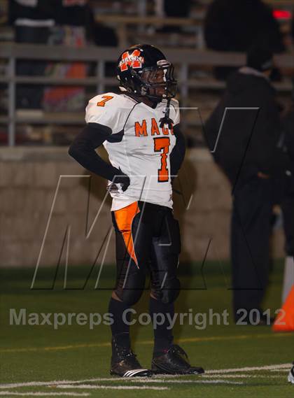 Thumbnail 1 in Central Catholic vs. McClymonds (CIF NorCal Regional D4 Final) photogallery.